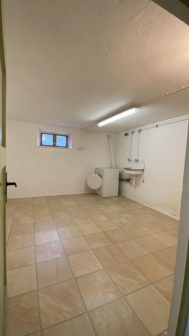 3 bedroom flat to rent, 70 m², Uttenreuth, Bavaria 3 bedroom flat to rent, 70 m², Uttenreuth, Bavaria