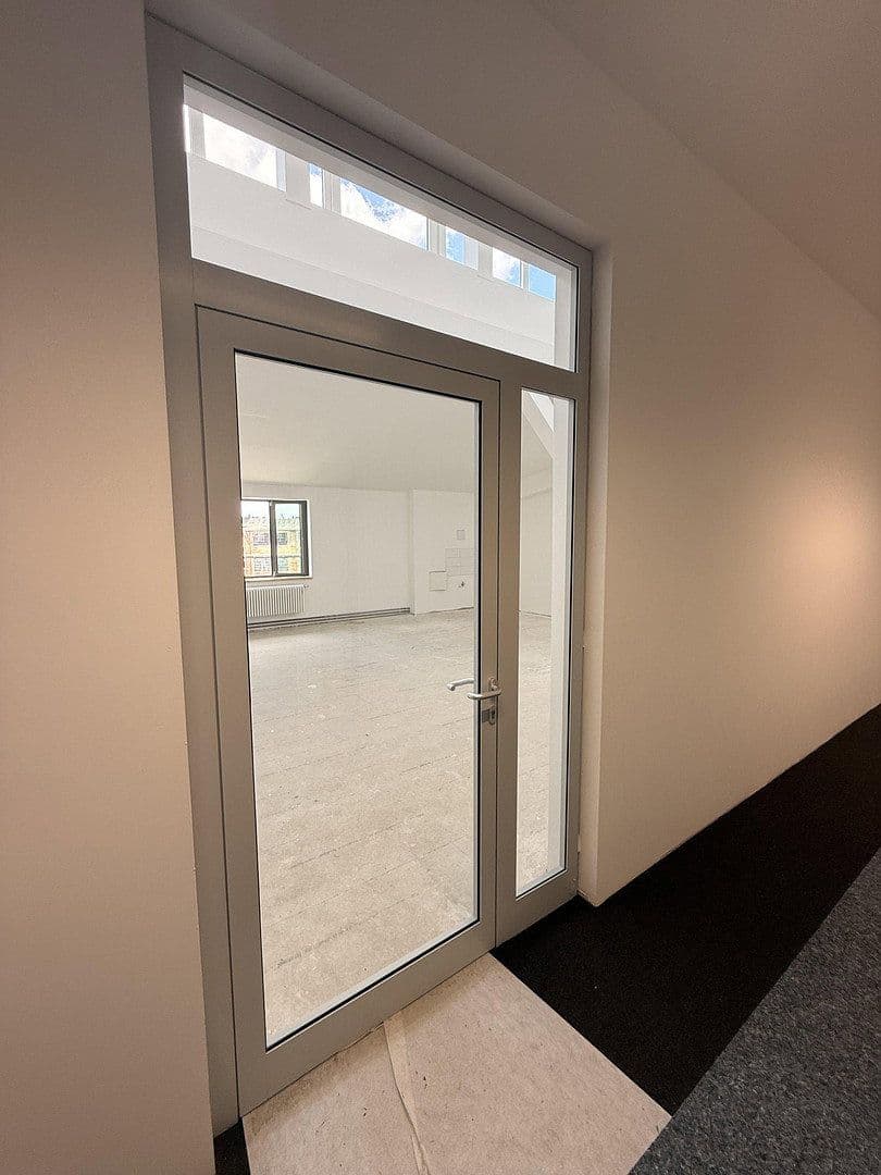 office to rent, 57 m², Äußere Oybiner Straße 16, Zittau, Saxony office to rent, 57 m², Äußere Oybiner Straße 16, Zittau, Saxony