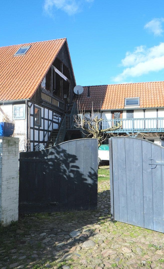 house for sale, 400 m², Im Rundling 21, Lemgow, Lower Saxony house for sale, 400 m², Im Rundling 21, Lemgow, Lower Saxony