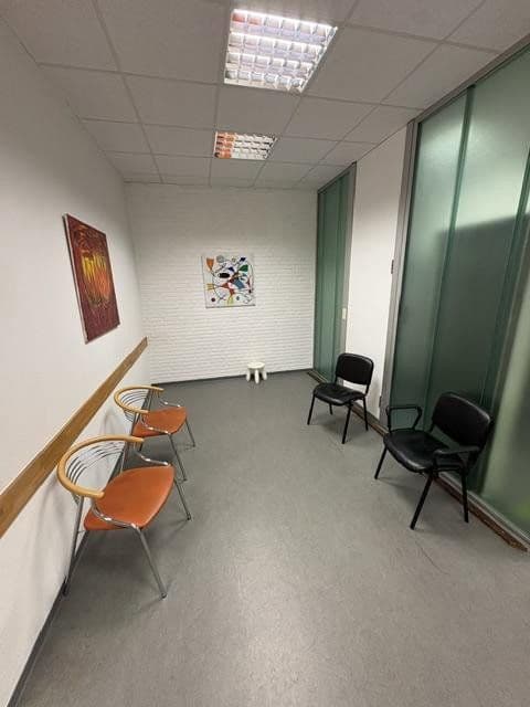 office to rent, 120 m², Schubertstrasse 32, Neu-Anspach, Hesse office to rent, 120 m², Schubertstrasse 32, Neu-Anspach, Hesse
