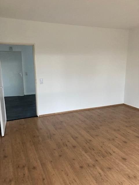4 bedroom flat to rent, 103 m², Reinshagener Str. 106, Remscheid, North Rhine-Westphalia 4 bedroom flat to rent, 103 m², Reinshagener Str. 106, Remscheid, North Rhine-Westphalia