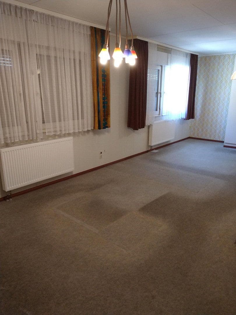 house for sale, 237 m², Furtwangen im Schwarzwald, Baden-Württemberg house for sale, 237 m², Furtwangen im Schwarzwald, Baden-Württemberg