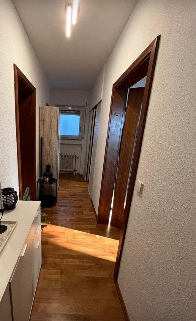 1 bedroom with open-plan kitchen flat to rent, 92 m², Lindenweg 11, Leinfelden-Echterdingen, Baden-Württemberg 1 bedroom with open-plan kitchen flat to rent, 92 m², Lindenweg 11, Leinfelden-Echterdingen, Baden-Württemberg
