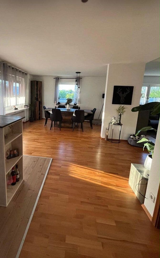 1 bedroom with open-plan kitchen flat to rent, 92 m², Lindenweg 11, Leinfelden-Echterdingen, Baden-Württemberg 1 bedroom with open-plan kitchen flat to rent, 92 m², Lindenweg 11, Leinfelden-Echterdingen, Baden-Württemberg