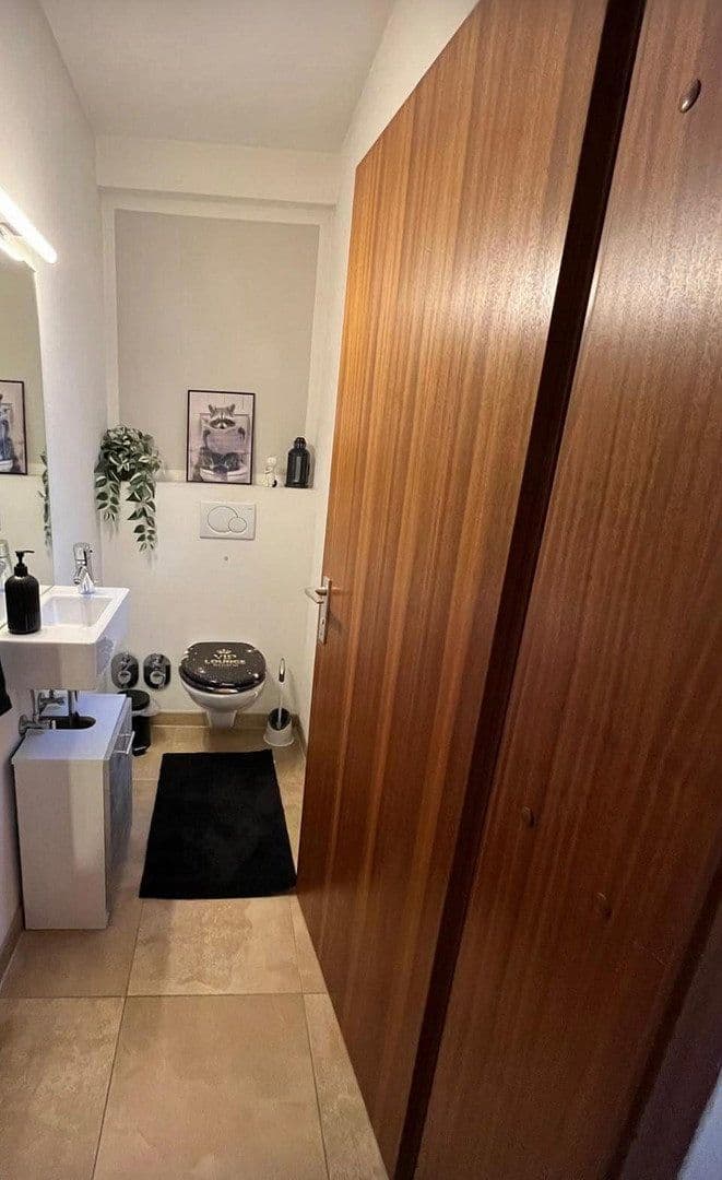 1 bedroom with open-plan kitchen flat to rent, 92 m², Lindenweg 11, Leinfelden-Echterdingen, Baden-Württemberg 1 bedroom with open-plan kitchen flat to rent, 92 m², Lindenweg 11, Leinfelden-Echterdingen, Baden-Württemberg