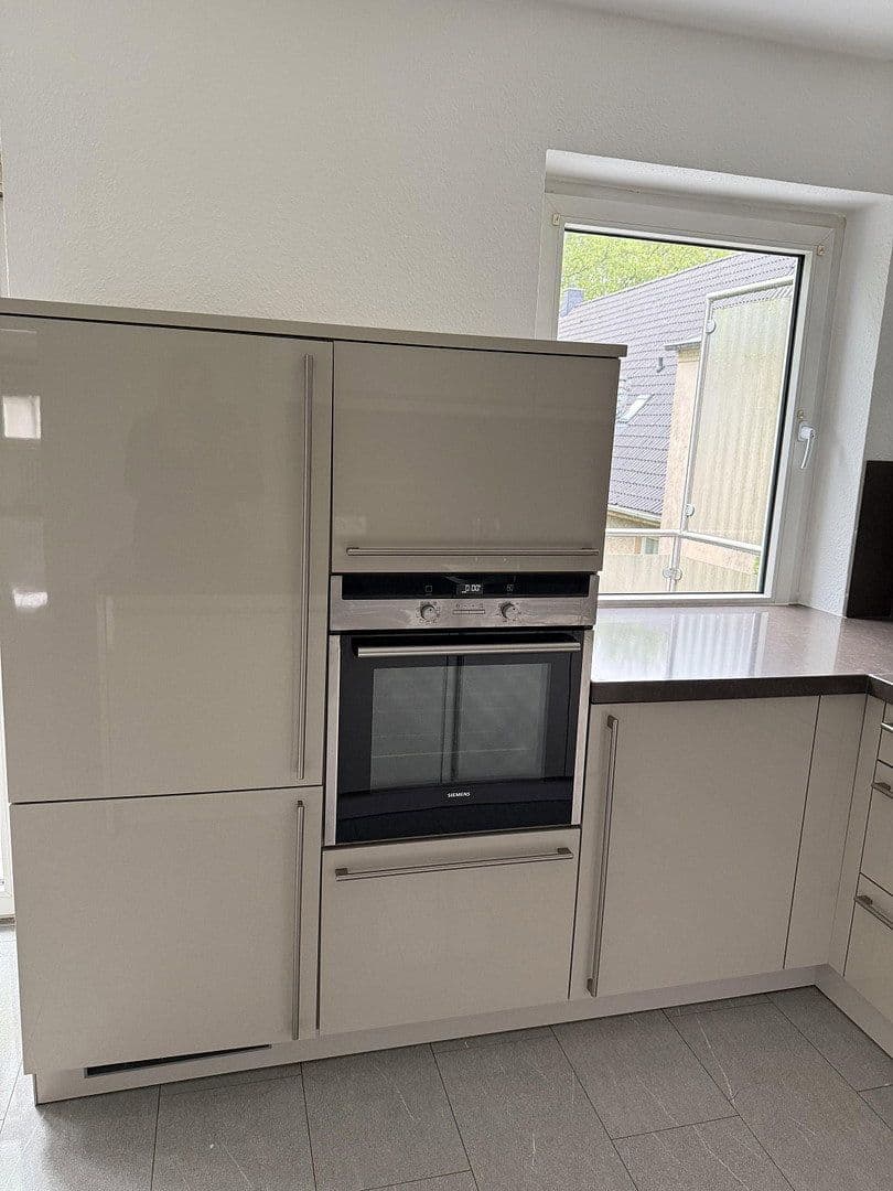 1 bedroom with open-plan kitchen flat to rent, 56 m², Essen, North Rhine-Westphalia 1 bedroom with open-plan kitchen flat to rent, 56 m², Essen, North Rhine-Westphalia
