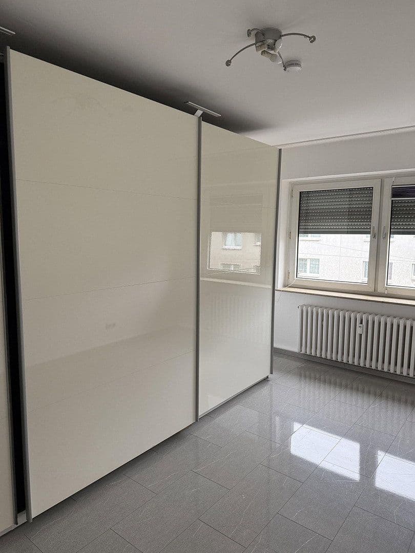 1 bedroom with open-plan kitchen flat to rent, 56 m², Essen, North Rhine-Westphalia 1 bedroom with open-plan kitchen flat to rent, 56 m², Essen, North Rhine-Westphalia