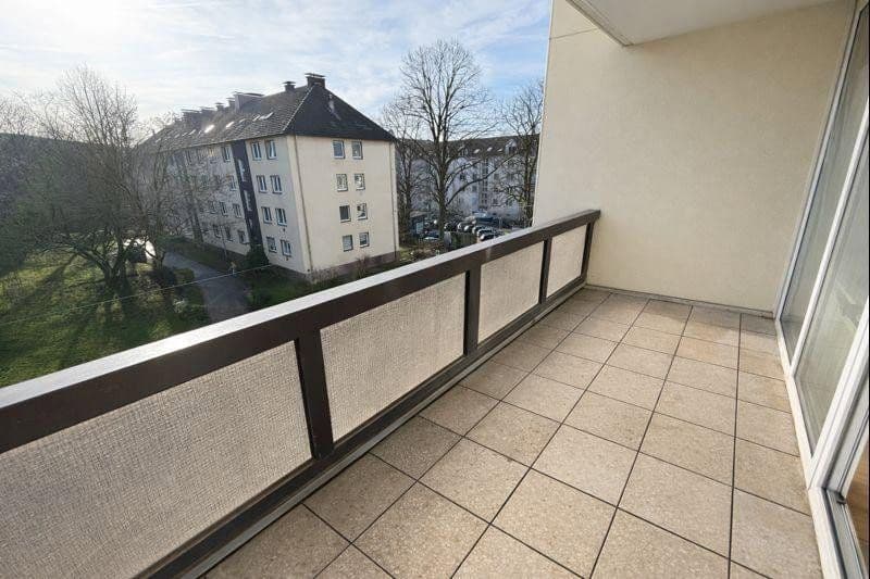 4 bedroom flat to rent, 106 m², Langerfelder Straße 115, Wuppertal, North Rhine-Westphalia 4 bedroom flat to rent, 106 m², Langerfelder Straße 115, Wuppertal, North Rhine-Westphalia