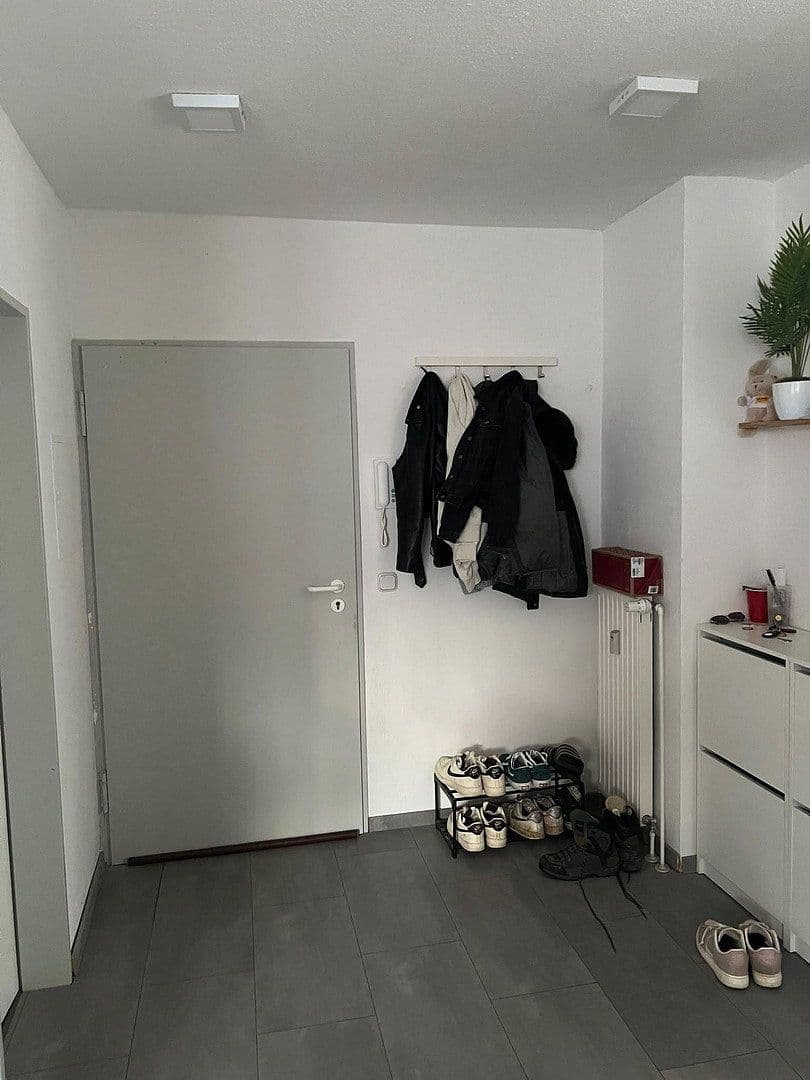 3 bedroom flat to rent, 80 m², Markusstr. 9, Niederkassel, North Rhine-Westphalia 3 bedroom flat to rent, 80 m², Markusstr. 9, Niederkassel, North Rhine-Westphalia