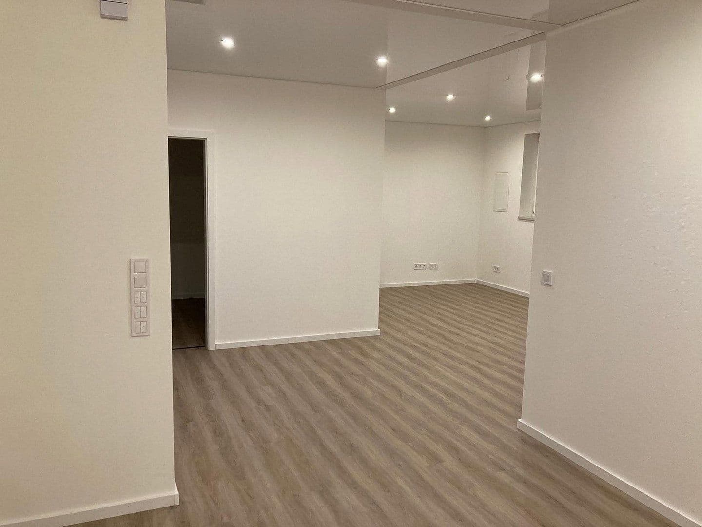 non-residential property to rent, 1,110 m², Siegen, North Rhine-Westphalia non-residential property to rent, 1,110 m², Siegen, North Rhine-Westphalia