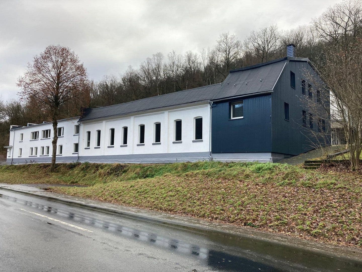 non-residential property to rent, 1,110 m², Siegen, North Rhine-Westphalia non-residential property to rent, 1,110 m², Siegen, North Rhine-Westphalia