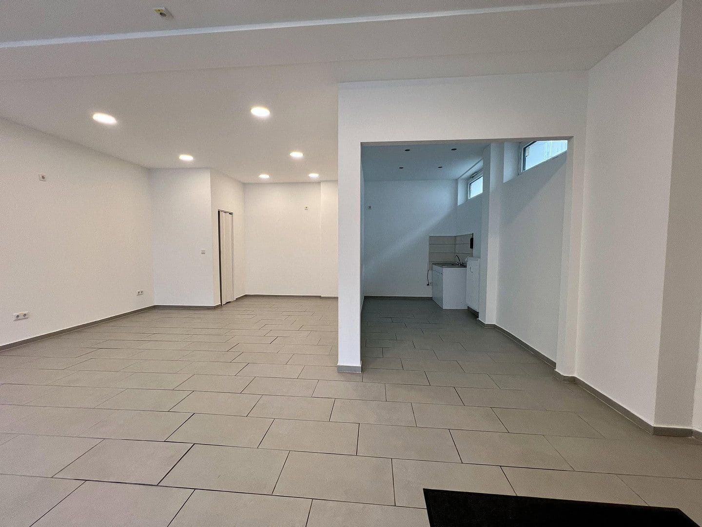 non-residential property to rent, 100 m², Doelenstraße 4-6, Wesel, North Rhine-Westphalia non-residential property to rent, 100 m², Doelenstraße 4-6, Wesel, North Rhine-Westphalia