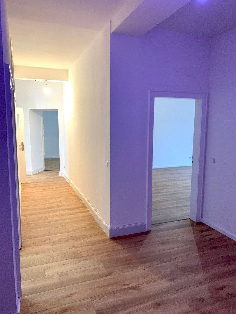 3 bedroom flat to rent, 102 m², Brehmstraße 75, Düsseldorf, North Rhine-Westphalia 3 bedroom flat to rent, 102 m², Brehmstraße 75, Düsseldorf, North Rhine-Westphalia