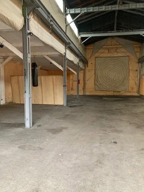 non-residential property to rent, 372 m², Reinshagener Str., Remscheid, North Rhine-Westphalia non-residential property to rent, 372 m², Reinshagener Str., Remscheid, North Rhine-Westphalia