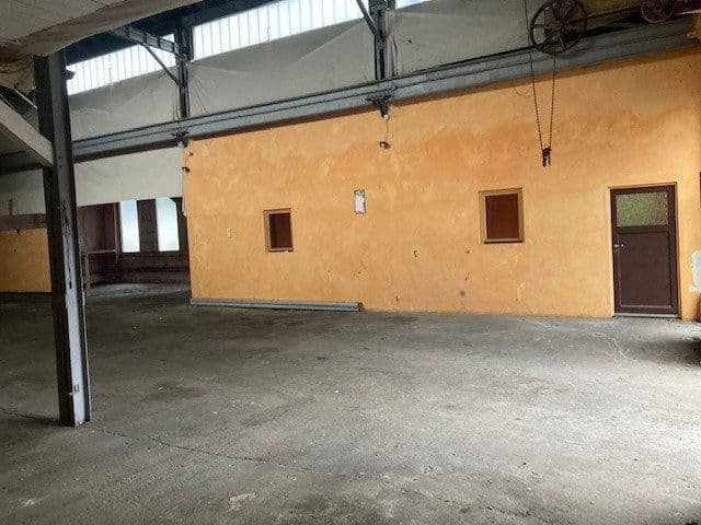 non-residential property to rent, 372 m², Reinshagener Str., Remscheid, North Rhine-Westphalia non-residential property to rent, 372 m², Reinshagener Str., Remscheid, North Rhine-Westphalia
