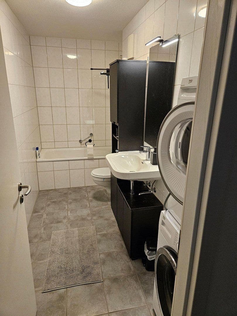 2 bedroom with open-plan kitchen flat to rent, 62 m², Frankfurt am Main, Hesse 2 bedroom with open-plan kitchen flat to rent, 62 m², Frankfurt am Main, Hesse