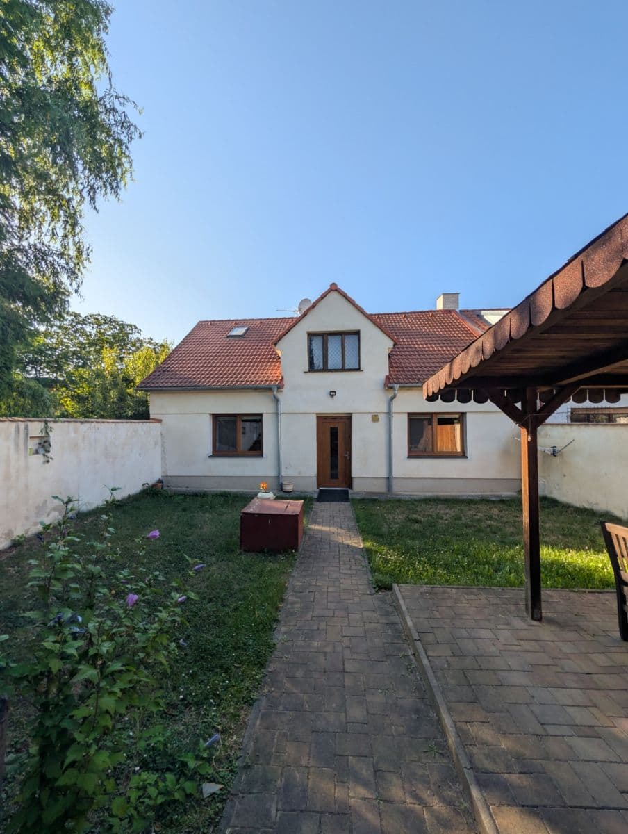 house to rent, 100 m², V Poustkách, Mratín, Středočeský Region house to rent, 100 m², V Poustkách, Mratín, Středočeský Region