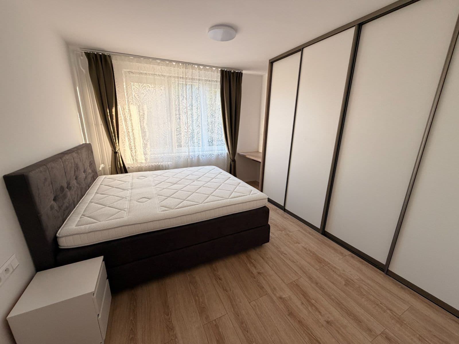 3 bedroom flat to rent, 58 m², Mikovíniho, Nové Mesto, Bratislavský Region 3 bedroom flat to rent, 58 m², Mikovíniho, Nové Mesto, Bratislavský Region