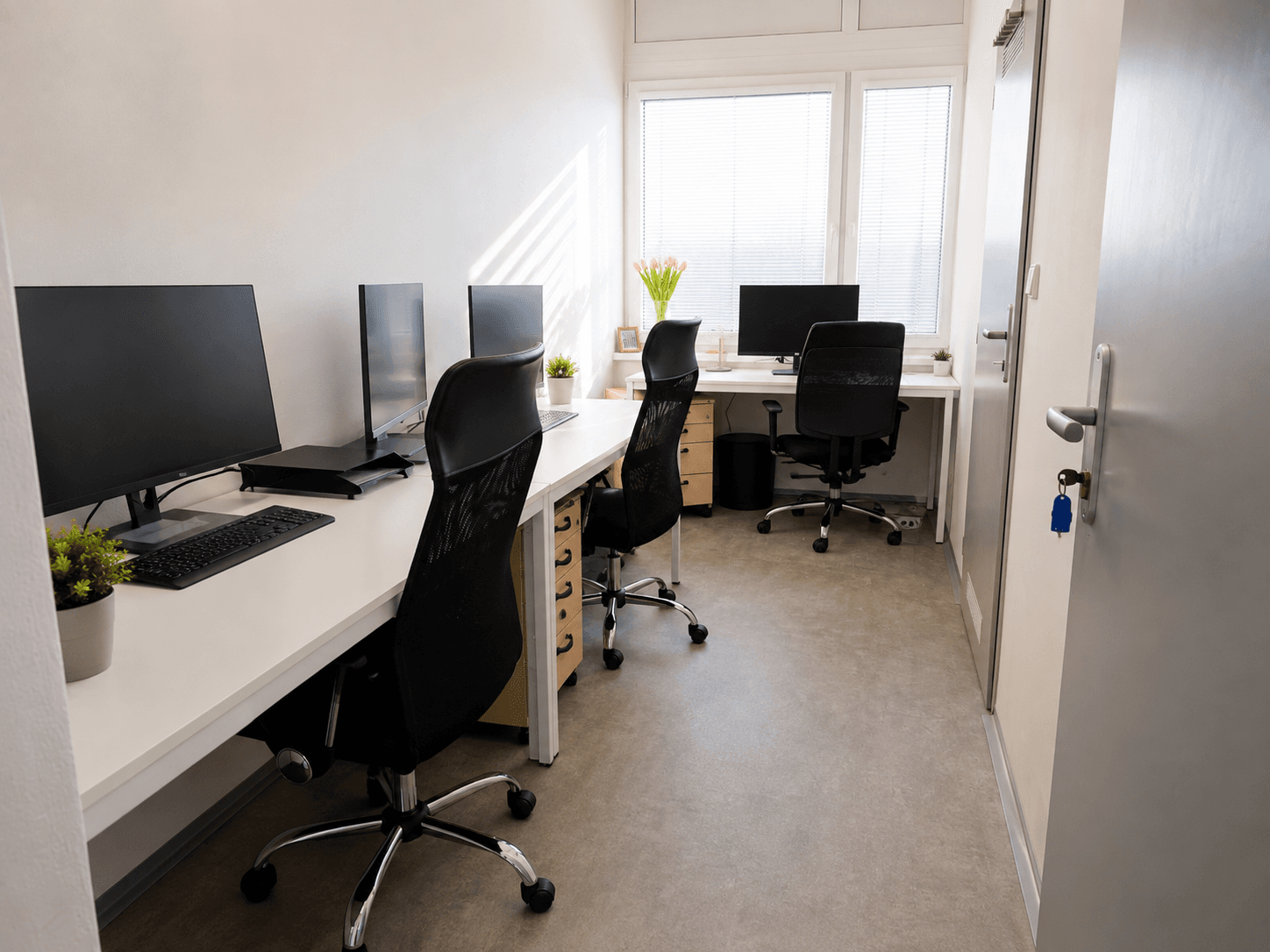 office to rent, 16 m², Hráského, Prague, Prague office to rent, 16 m², Hráského, Prague, Prague