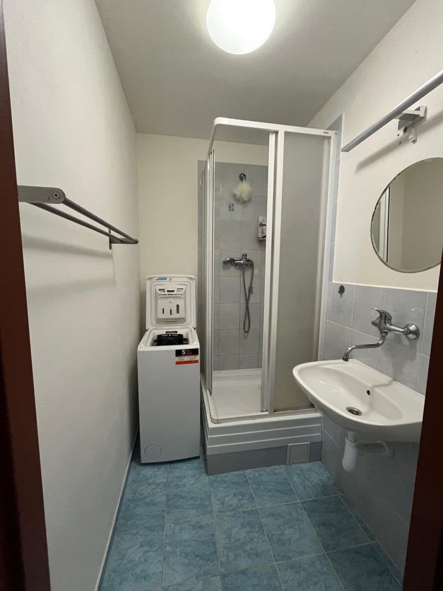 Studio flat for sale, 27 m², Hlavatého, Prague, Prague Studio flat for sale, 27 m², Hlavatého, Prague, Prague