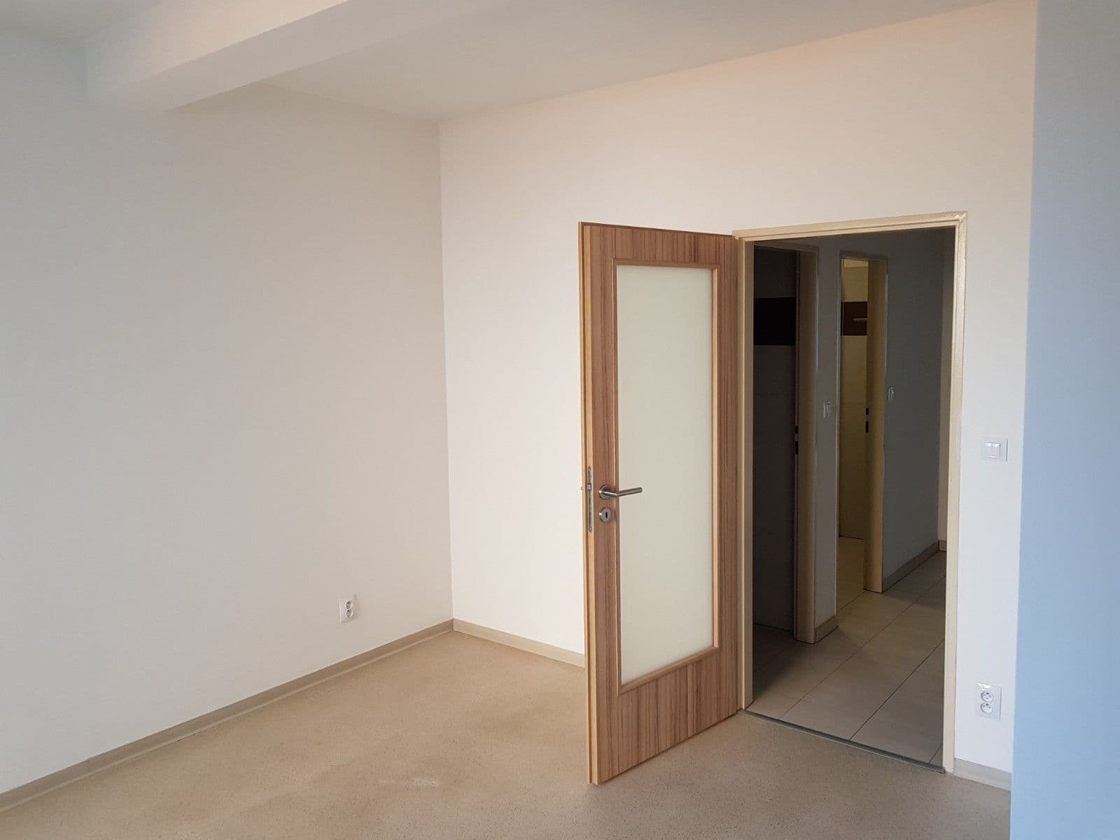 1 bedroom with open-plan kitchen flat to rent, 55 m², Tylova, Brno, Jihomoravský Region 1 bedroom with open-plan kitchen flat to rent, 55 m², Tylova, Brno, Jihomoravský Region