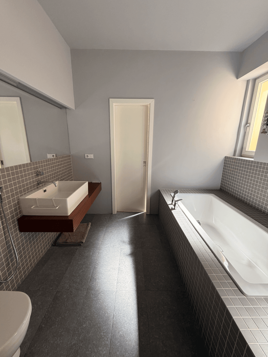 2 bedroom with open-plan kitchen flat to rent, 117 m², Tusarova, Prague, Prague 2 bedroom with open-plan kitchen flat to rent, 117 m², Tusarova, Prague, Prague