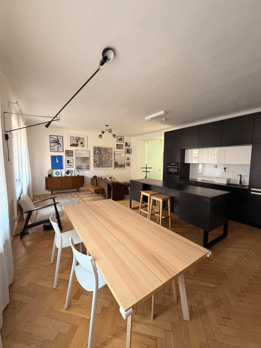 2 bedroom with open-plan kitchen flat to rent, 117 m², Tusarova, Prague, Prague 2 bedroom with open-plan kitchen flat to rent, 117 m², Tusarova, Prague, Prague