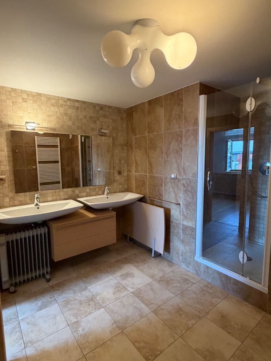 2 bedroom with open-plan kitchen flat to rent, 157 m², Korunní, Prague, Prague 2 bedroom with open-plan kitchen flat to rent, 157 m², Korunní, Prague, Prague