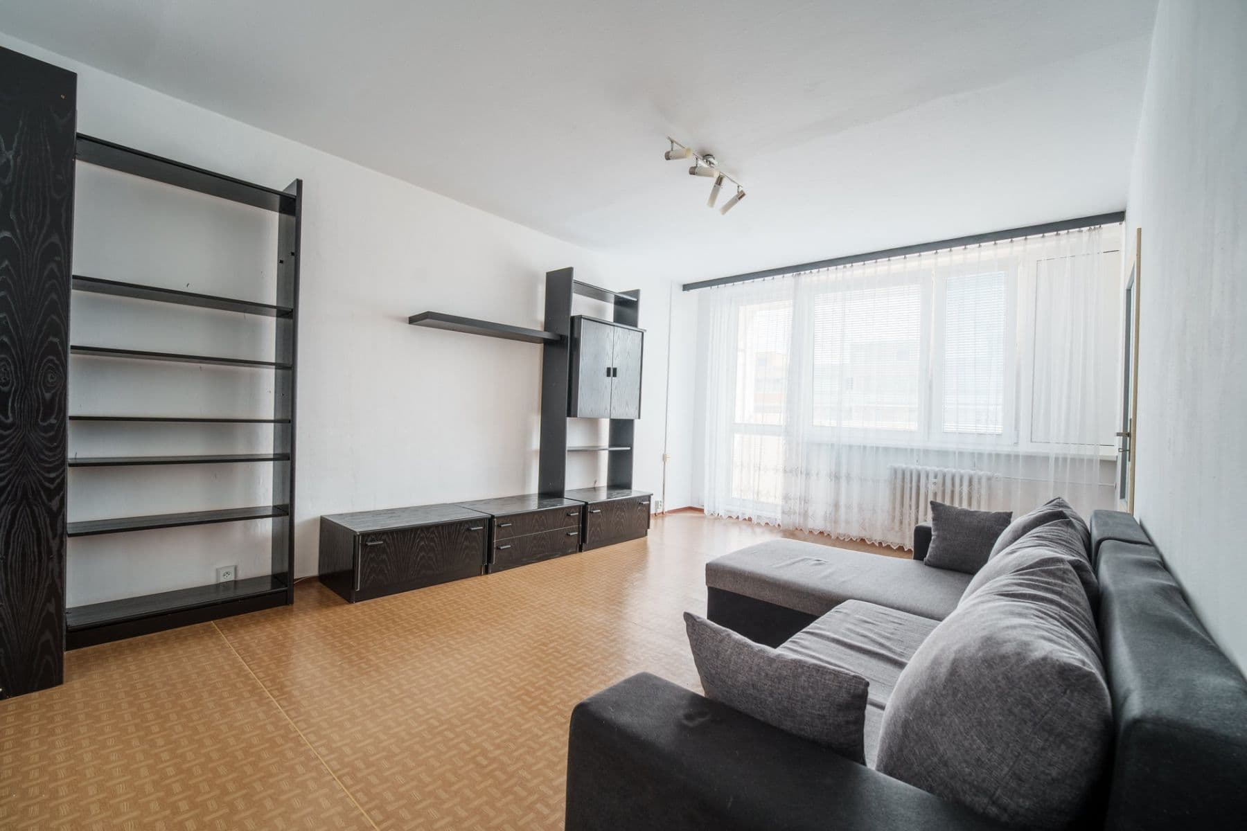 3 bedroom flat to rent, 72 m², Kurzova, Prague, Prague 3 bedroom flat to rent, 72 m², Kurzova, Prague, Prague