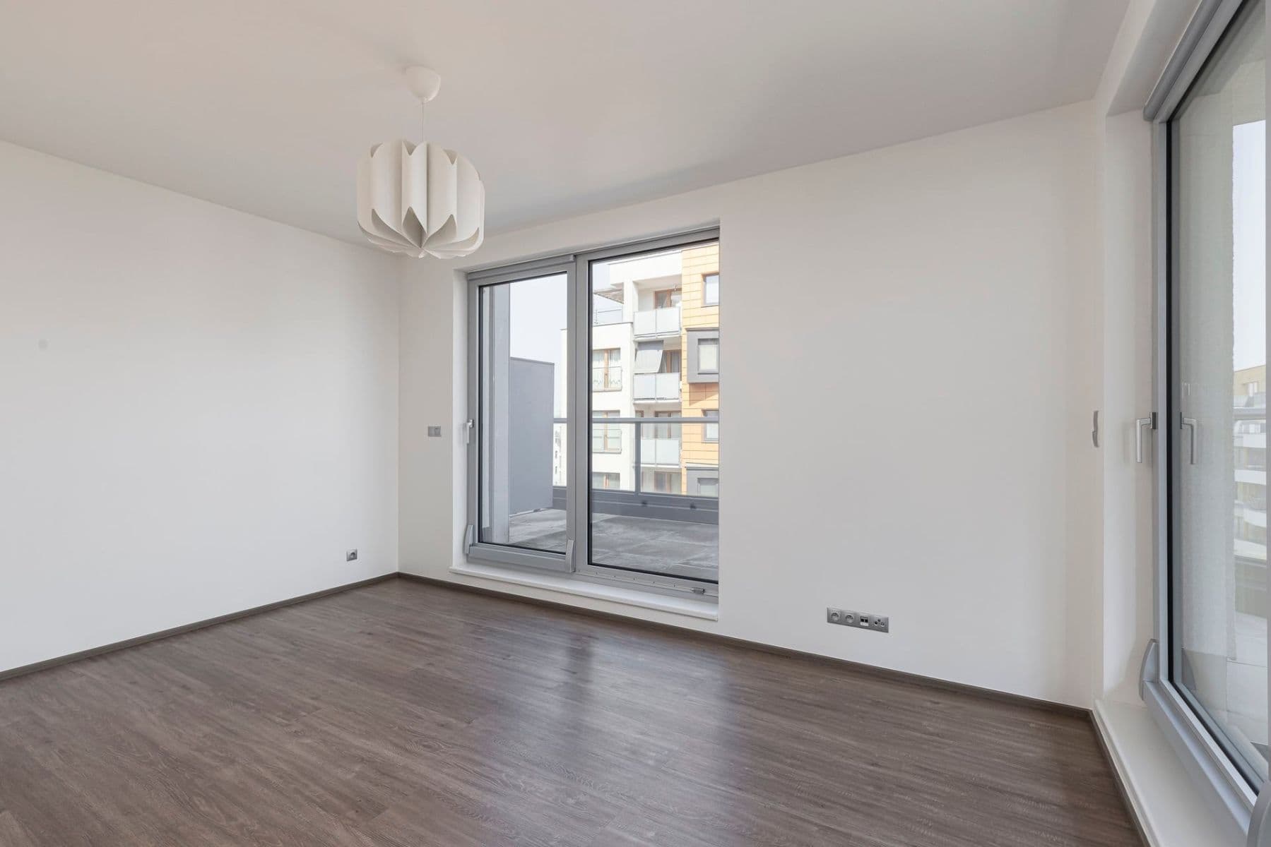 1 bedroom with open-plan kitchen flat to rent, 52 m², Kurta Konráda, Prague, Prague 1 bedroom with open-plan kitchen flat to rent, 52 m², Kurta Konráda, Prague, Prague