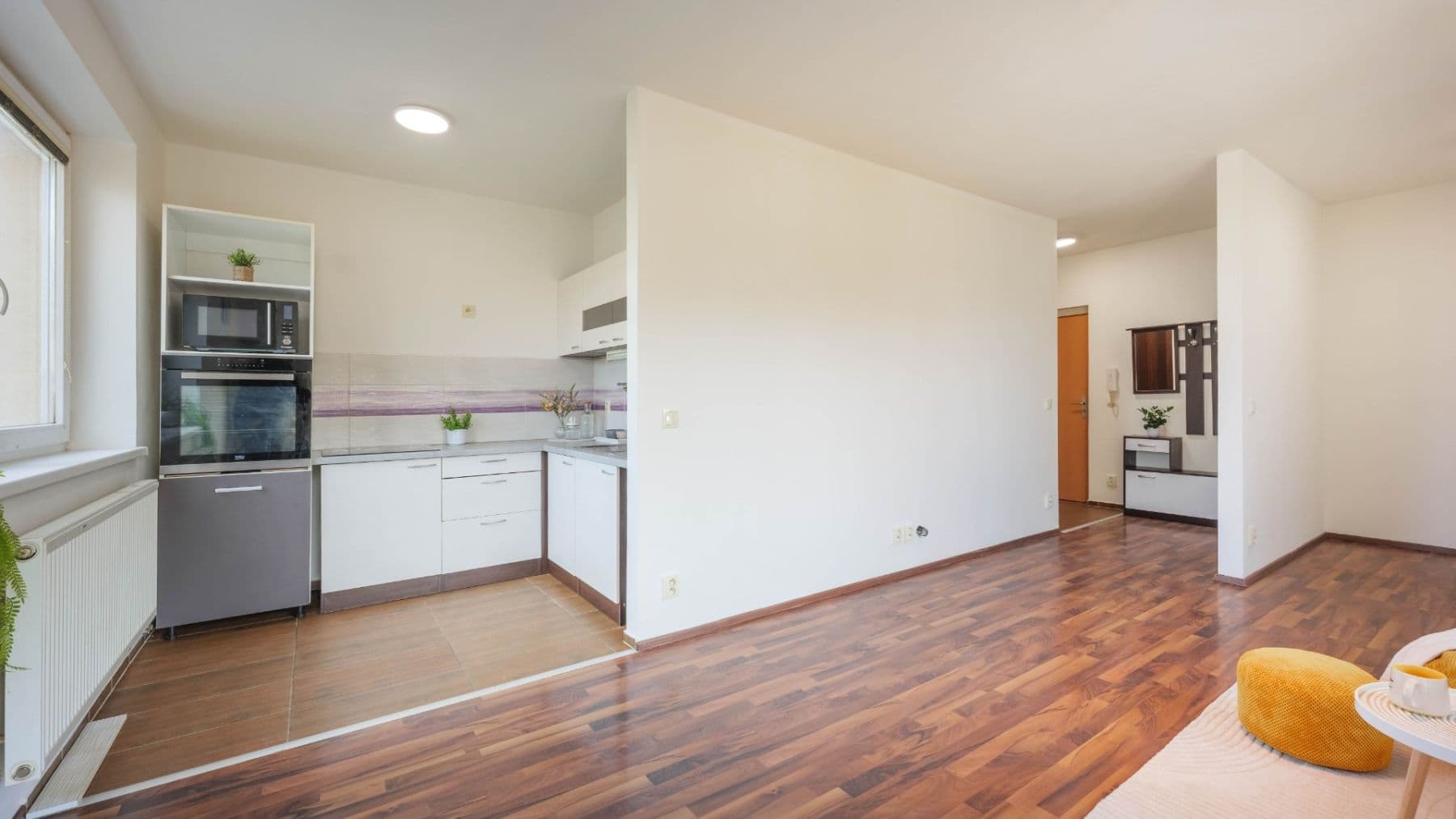 Studio flat to rent, 39 m², K Lesu, Modřice, Jihomoravský Region Studio flat to rent, 39 m², K Lesu, Modřice, Jihomoravský Region