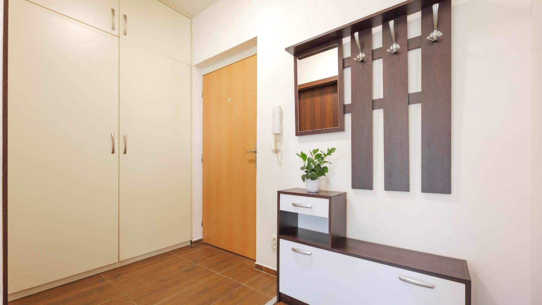 Studio flat to rent, 39 m², K Lesu, Modřice, Jihomoravský Region Studio flat to rent, 39 m², K Lesu, Modřice, Jihomoravský Region