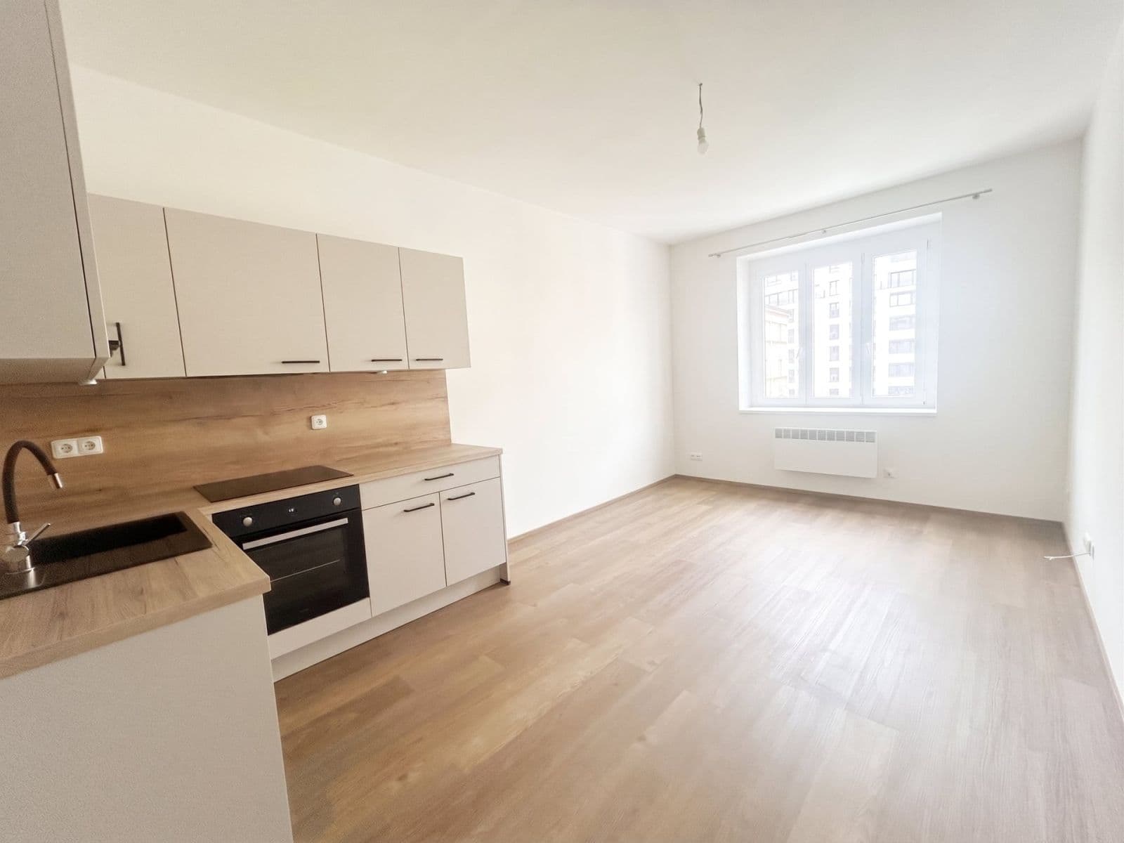 Studio flat to rent, 23 m², Bohuslava ze Švamberka, Prague, Prague Studio flat to rent, 23 m², Bohuslava ze Švamberka, Prague, Prague