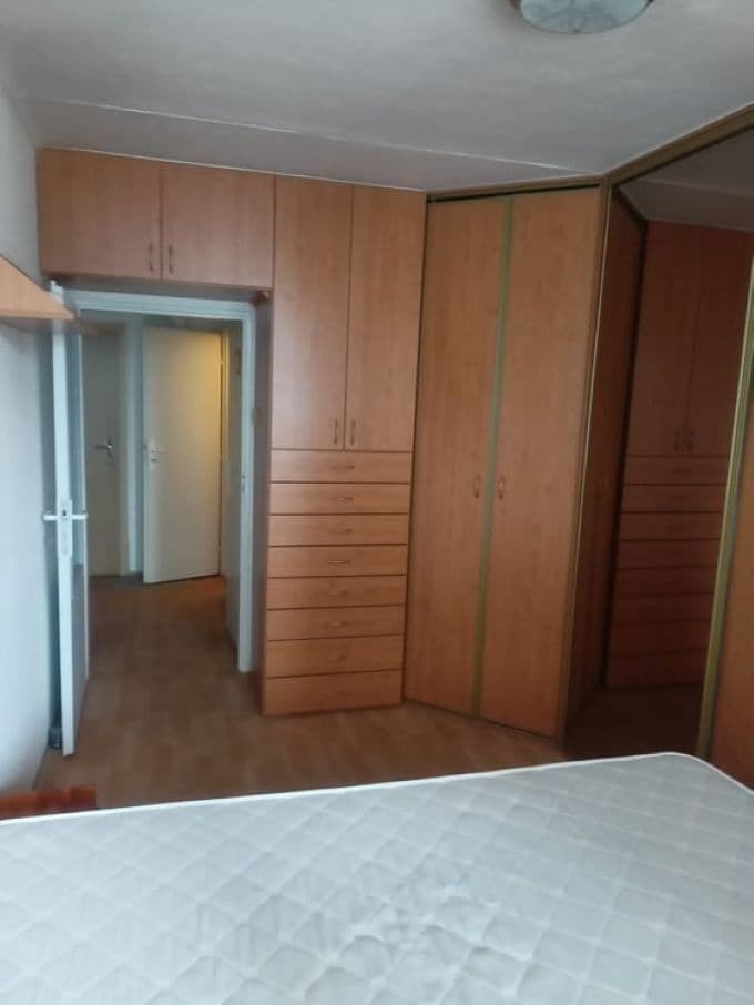 1 bedroom with open-plan kitchen flat to rent, 40 m², Makovského, Prague, Prague 1 bedroom with open-plan kitchen flat to rent, 40 m², Makovského, Prague, Prague