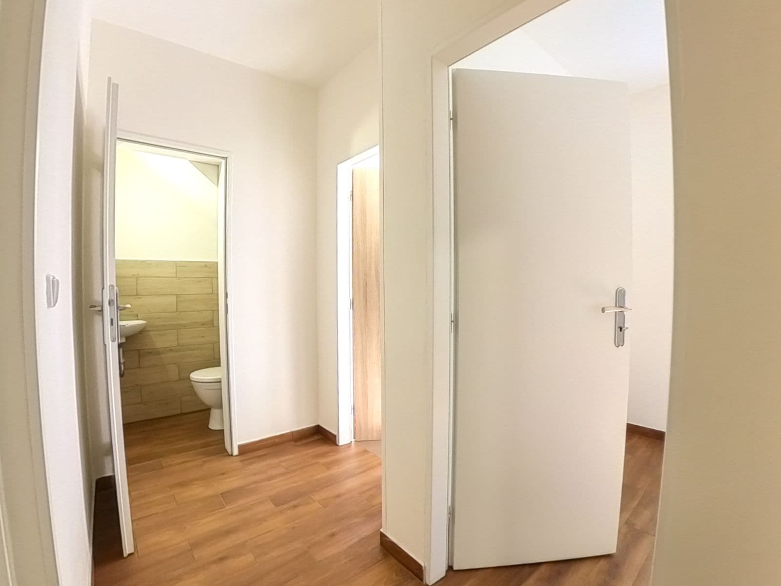 1 bedroom with open-plan kitchen flat to rent, 34 m², Cihlářská, Prague, Prague 1 bedroom with open-plan kitchen flat to rent, 34 m², Cihlářská, Prague, Prague