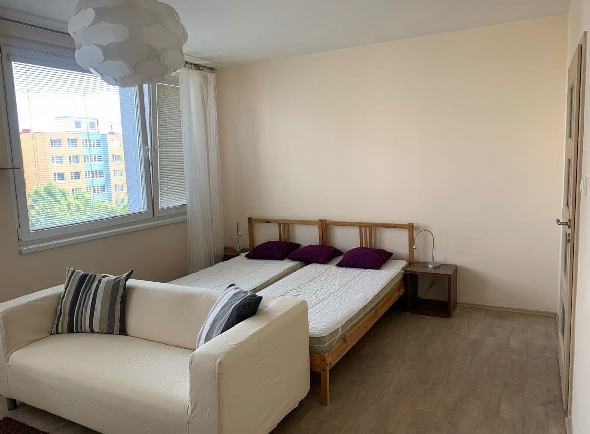 Studio flat to rent, 35 m², Jarníkova, Prague, Prague Studio flat to rent, 35 m², Jarníkova, Prague, Prague