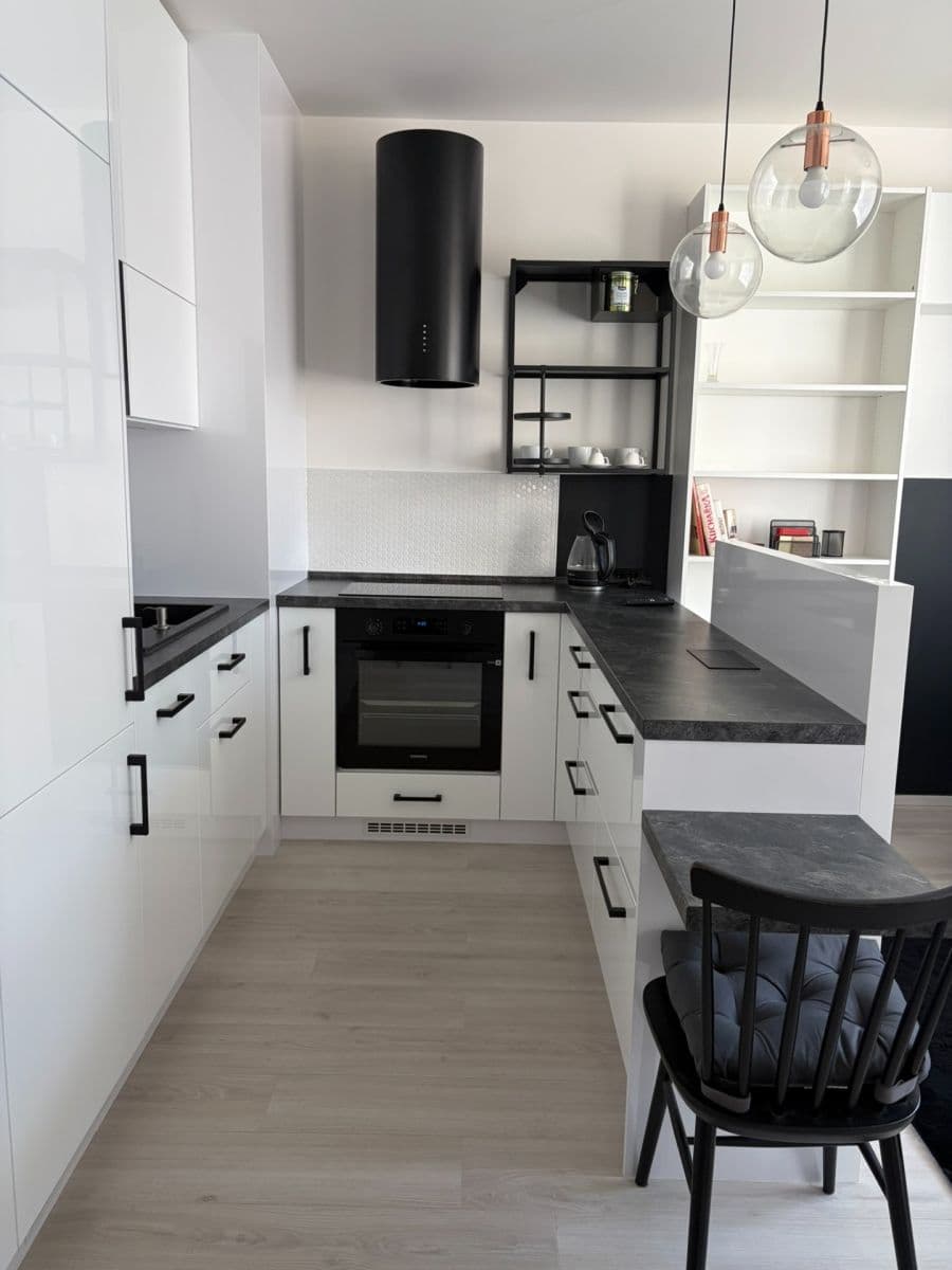 Studio flat to rent, 37 m², Stočesova, Prague, Prague Studio flat to rent, 37 m², Stočesova, Prague, Prague