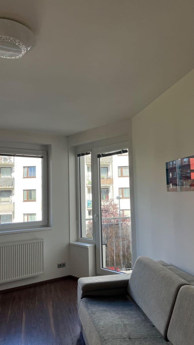 Studio flat to rent, 33 m², Makedonská, Prague, Prague Studio flat to rent, 33 m², Makedonská, Prague, Prague