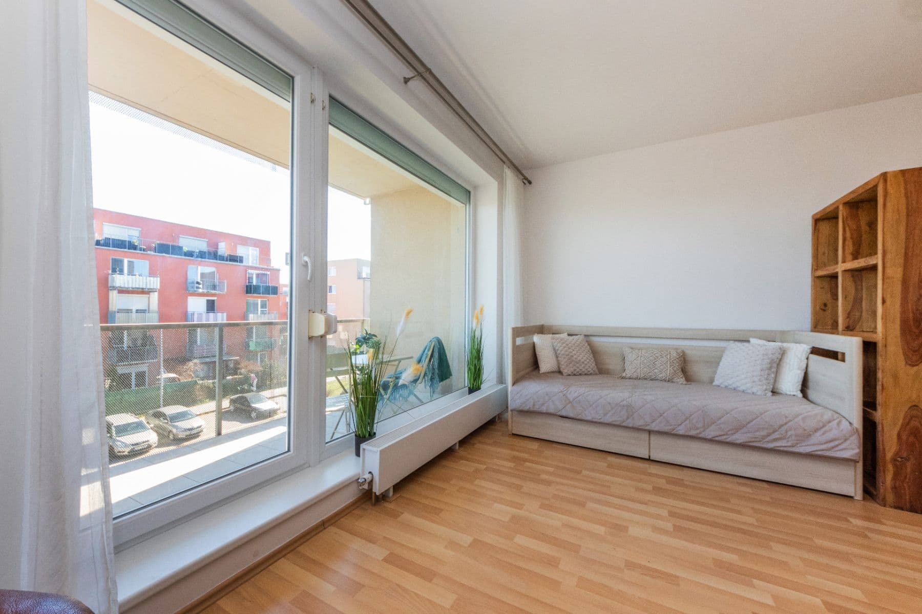 Studio flat to rent, 38 m², Žitná, Hostivice, Středočeský Region Studio flat to rent, 38 m², Žitná, Hostivice, Středočeský Region
