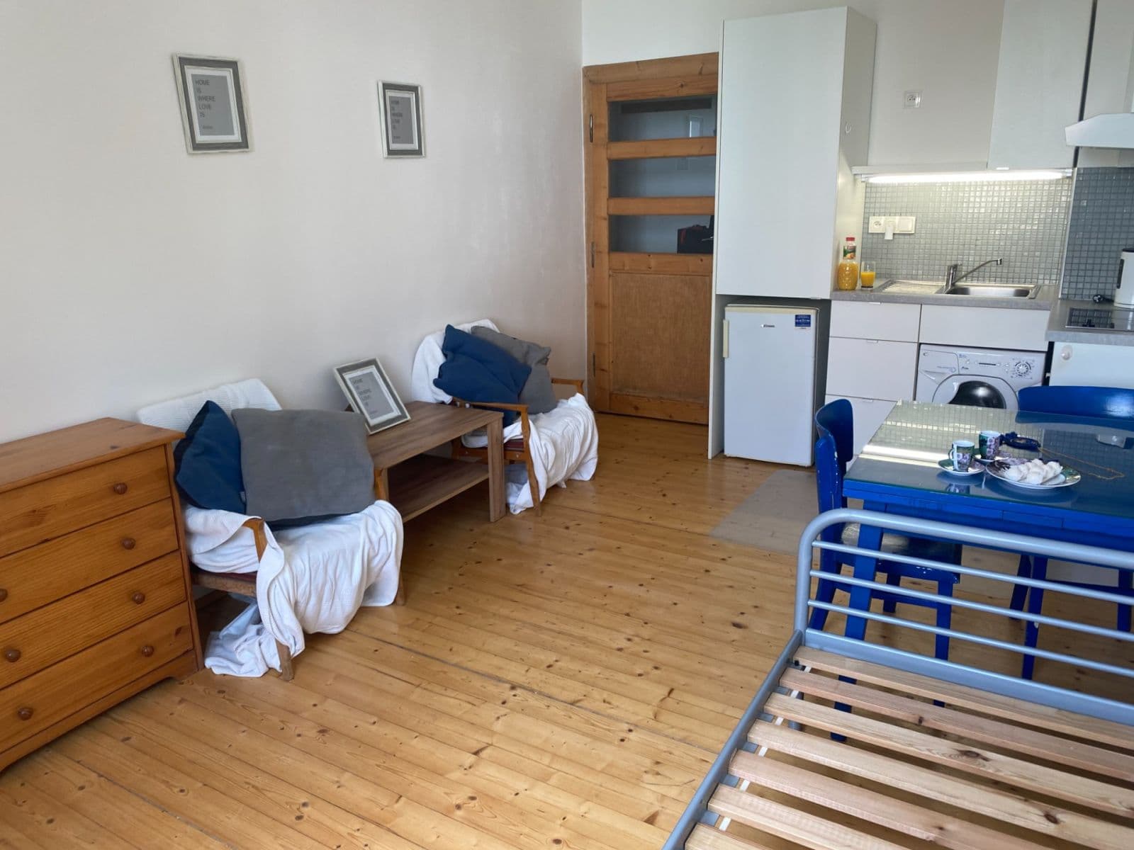 Studio flat to rent, 18 m², Sarajevská, Prague, Prague Studio flat to rent, 18 m², Sarajevská, Prague, Prague