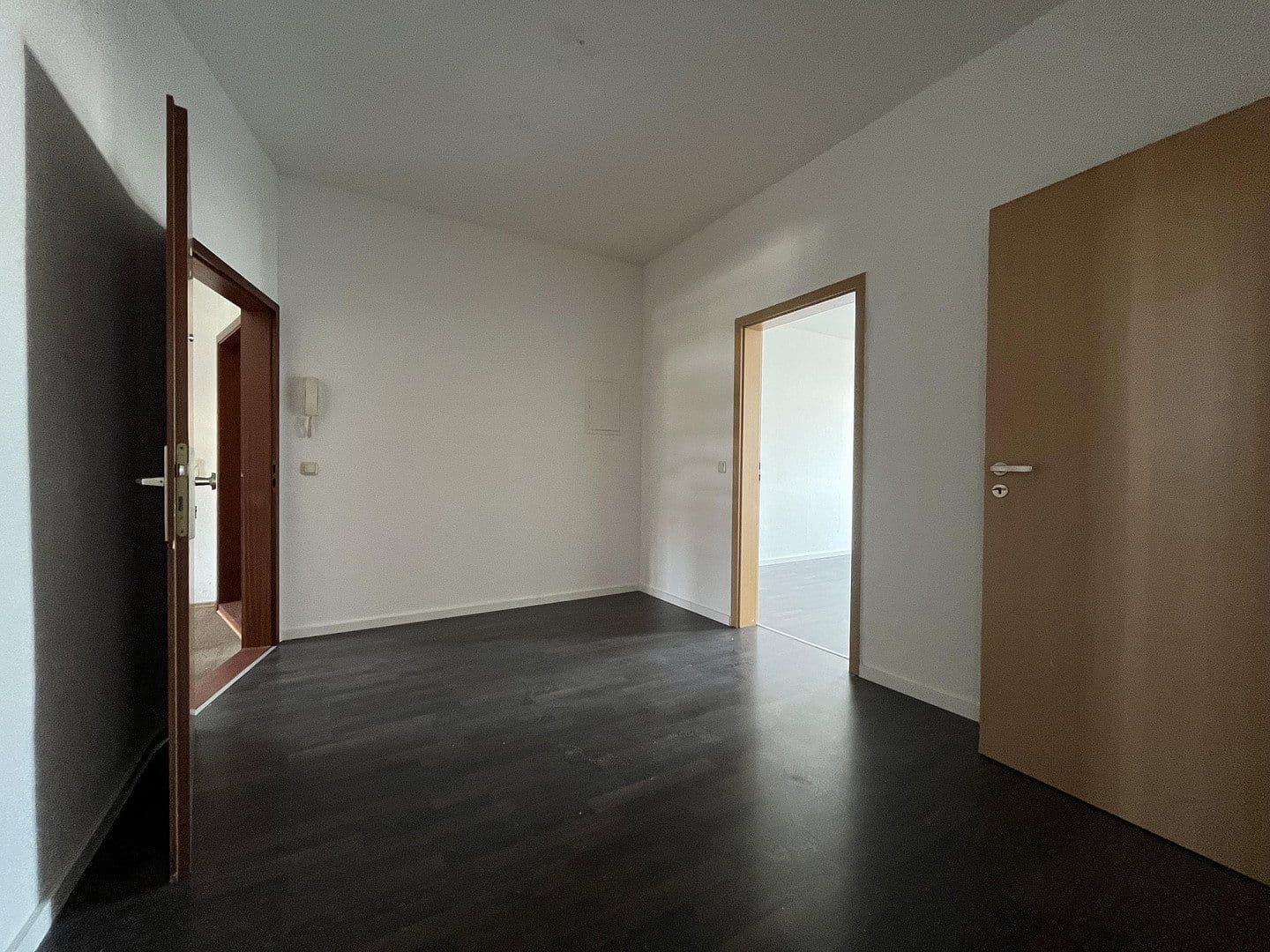 house for sale, 446 m², Brehnaer Straße 6, Bitterfeld-Wolfen, Saxony-Anhalt house for sale, 446 m², Brehnaer Straße 6, Bitterfeld-Wolfen, Saxony-Anhalt