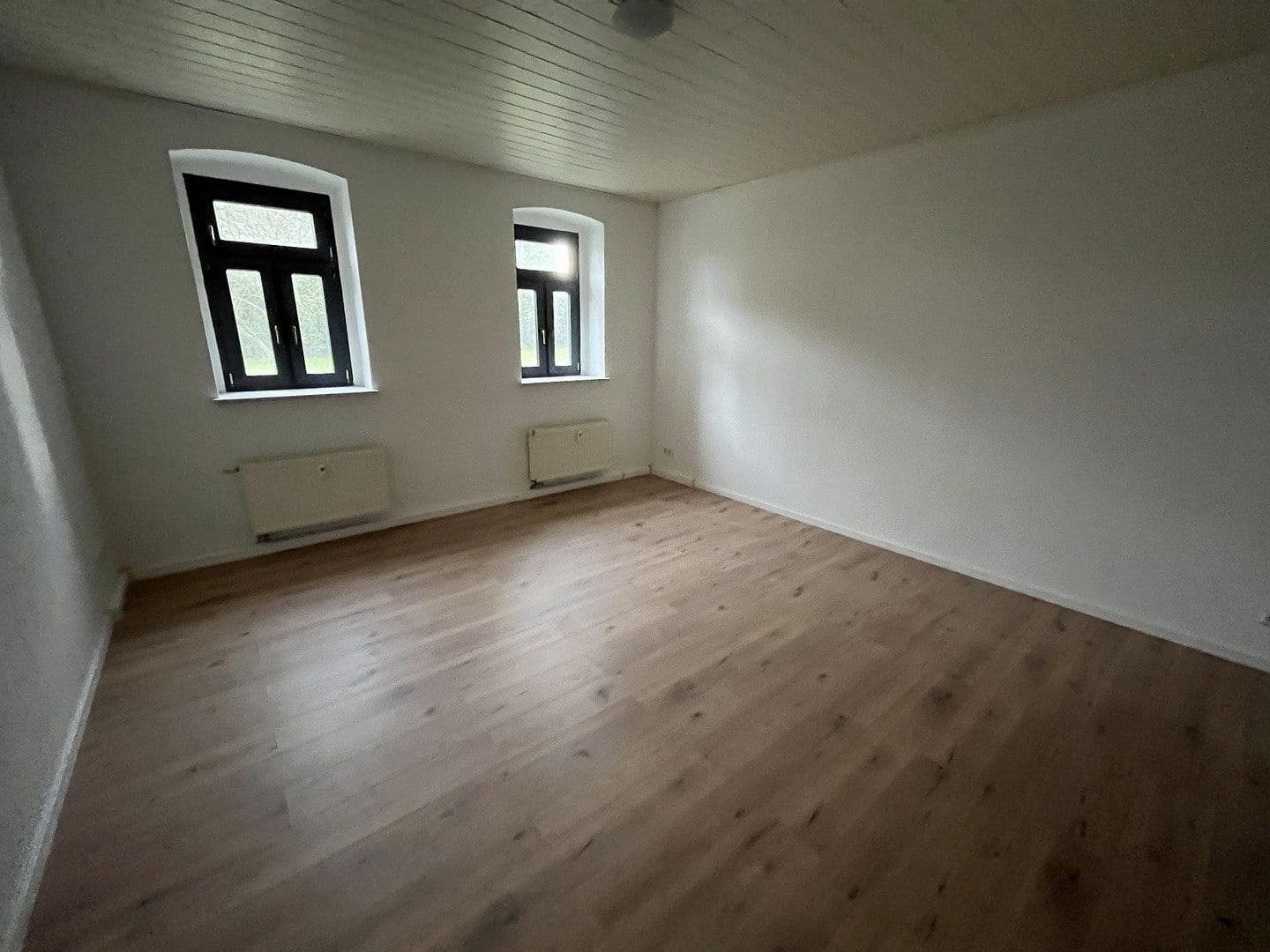 house for sale, 446 m², Brehnaer Straße 6, Bitterfeld-Wolfen, Saxony-Anhalt house for sale, 446 m², Brehnaer Straße 6, Bitterfeld-Wolfen, Saxony-Anhalt