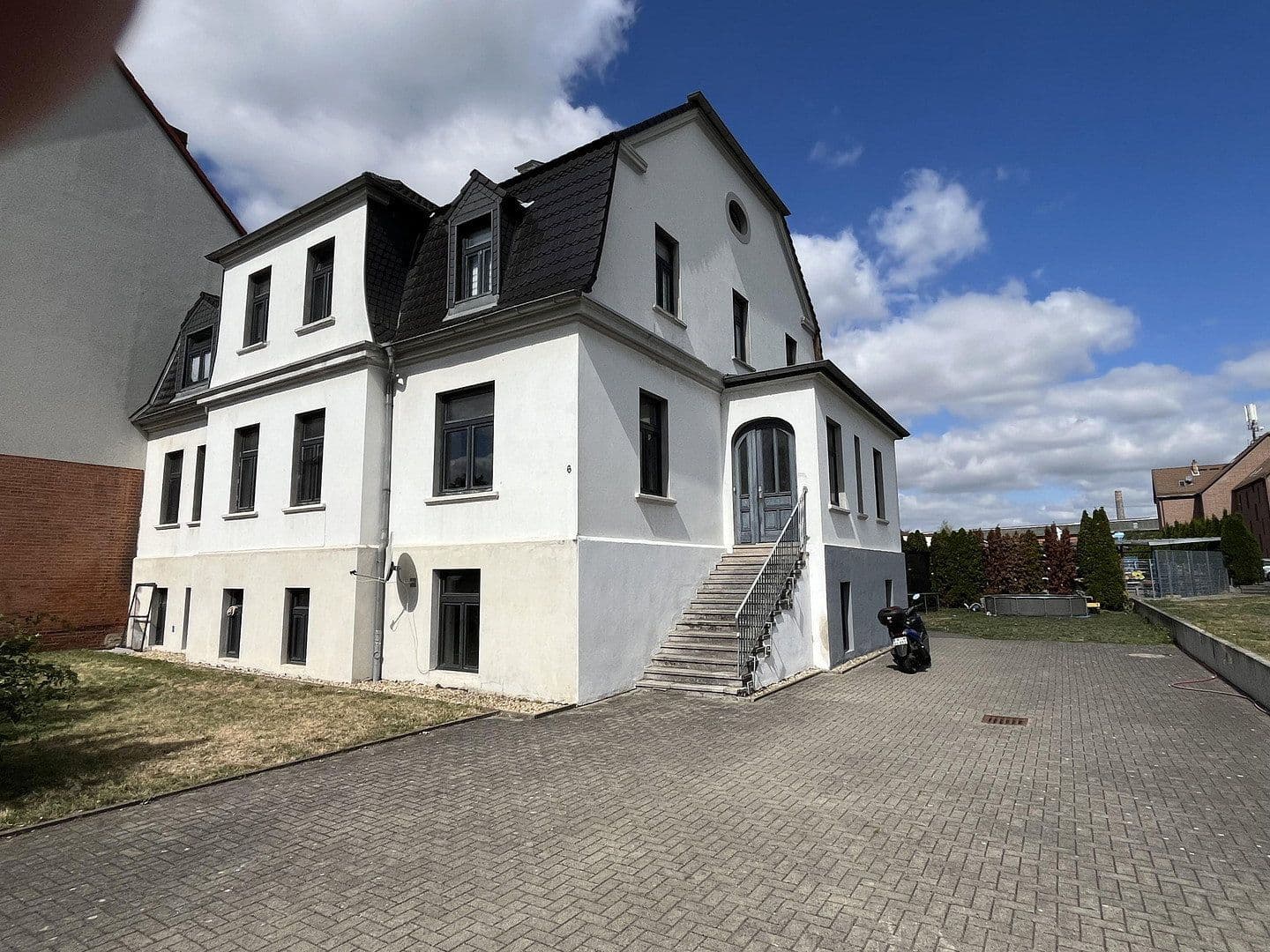 house for sale, 446 m², Brehnaer Straße 6, Bitterfeld-Wolfen, Saxony-Anhalt house for sale, 446 m², Brehnaer Straße 6, Bitterfeld-Wolfen, Saxony-Anhalt