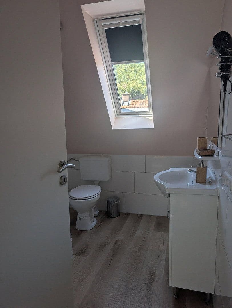 2 bedroom flat to rent, 40 m², Kaiserslautern, Rhineland-Palatinate 2 bedroom flat to rent, 40 m², Kaiserslautern, Rhineland-Palatinate