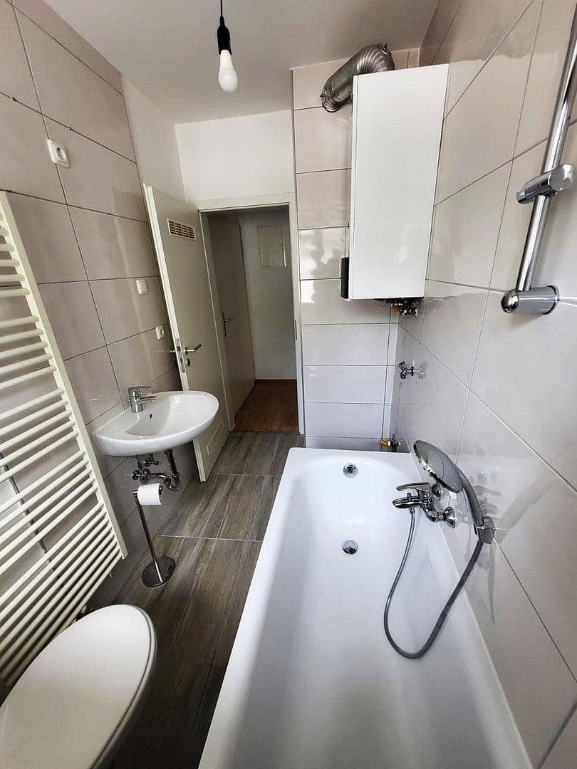 1 bedroom with open-plan kitchen flat for sale, 51 m², Ernst-Moritz-Arndt-Straße 23-25, Augsburg, Bavaria 1 bedroom with open-plan kitchen flat for sale, 51 m², Ernst-Moritz-Arndt-Straße 23-25, Augsburg, Bavaria