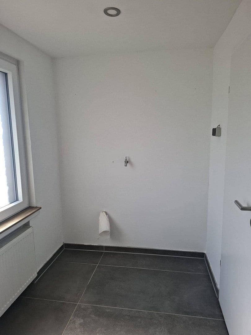 5 bedroom flat to rent, 140 m², Antilopenweg 12, Bielefeld, North Rhine-Westphalia 5 bedroom flat to rent, 140 m², Antilopenweg 12, Bielefeld, North Rhine-Westphalia