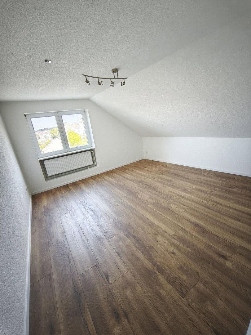 2 bedroom flat to rent, 58 m², Viehhofstraße 55, Wuppertal, North Rhine-Westphalia 2 bedroom flat to rent, 58 m², Viehhofstraße 55, Wuppertal, North Rhine-Westphalia