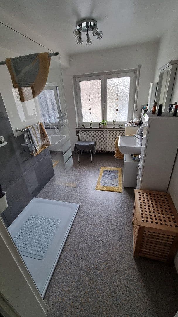 house for sale, 252 m², Kreuztal, North Rhine-Westphalia house for sale, 252 m², Kreuztal, North Rhine-Westphalia