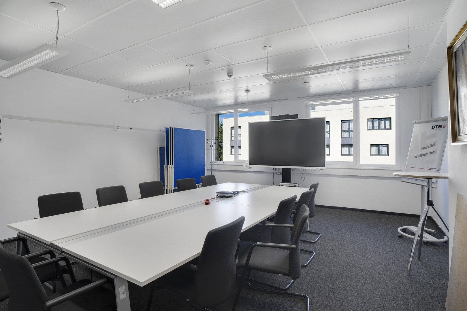office to rent, 1,160 m², Otto-Fleck-Schneise 8, Frankfurt am Main, Hesse office to rent, 1,160 m², Otto-Fleck-Schneise 8, Frankfurt am Main, Hesse