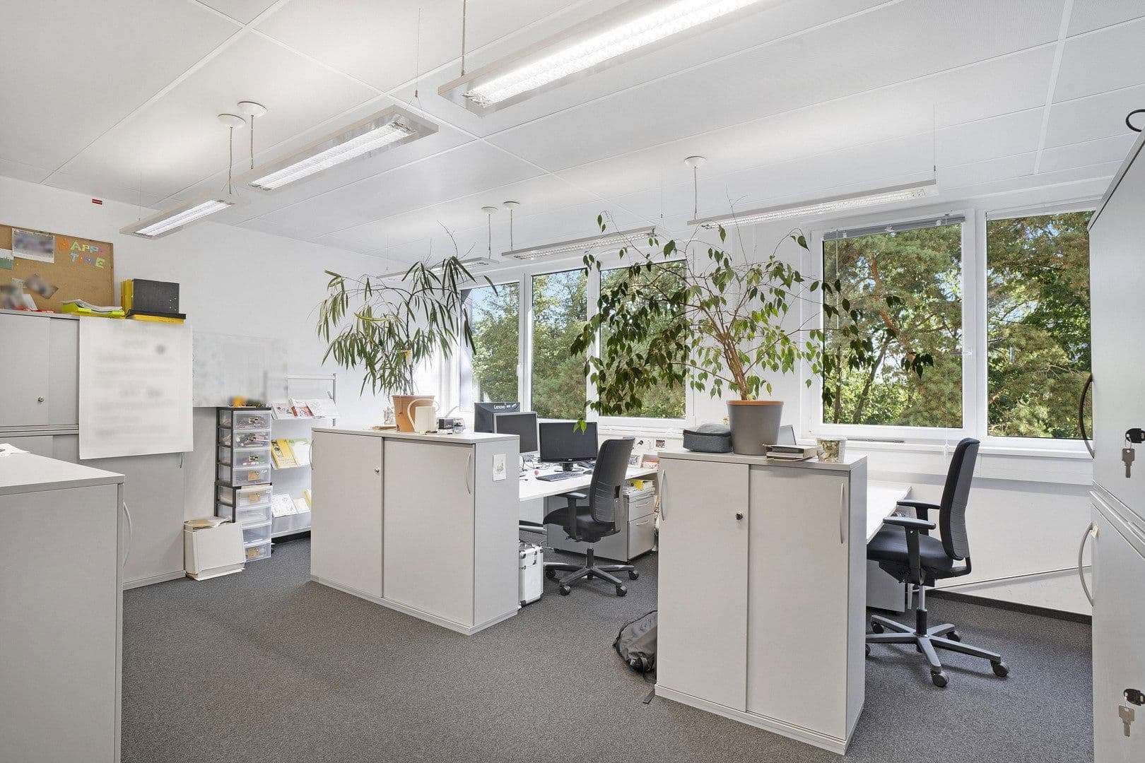 office to rent, 1,160 m², Otto-Fleck-Schneise 8, Frankfurt am Main, Hesse office to rent, 1,160 m², Otto-Fleck-Schneise 8, Frankfurt am Main, Hesse